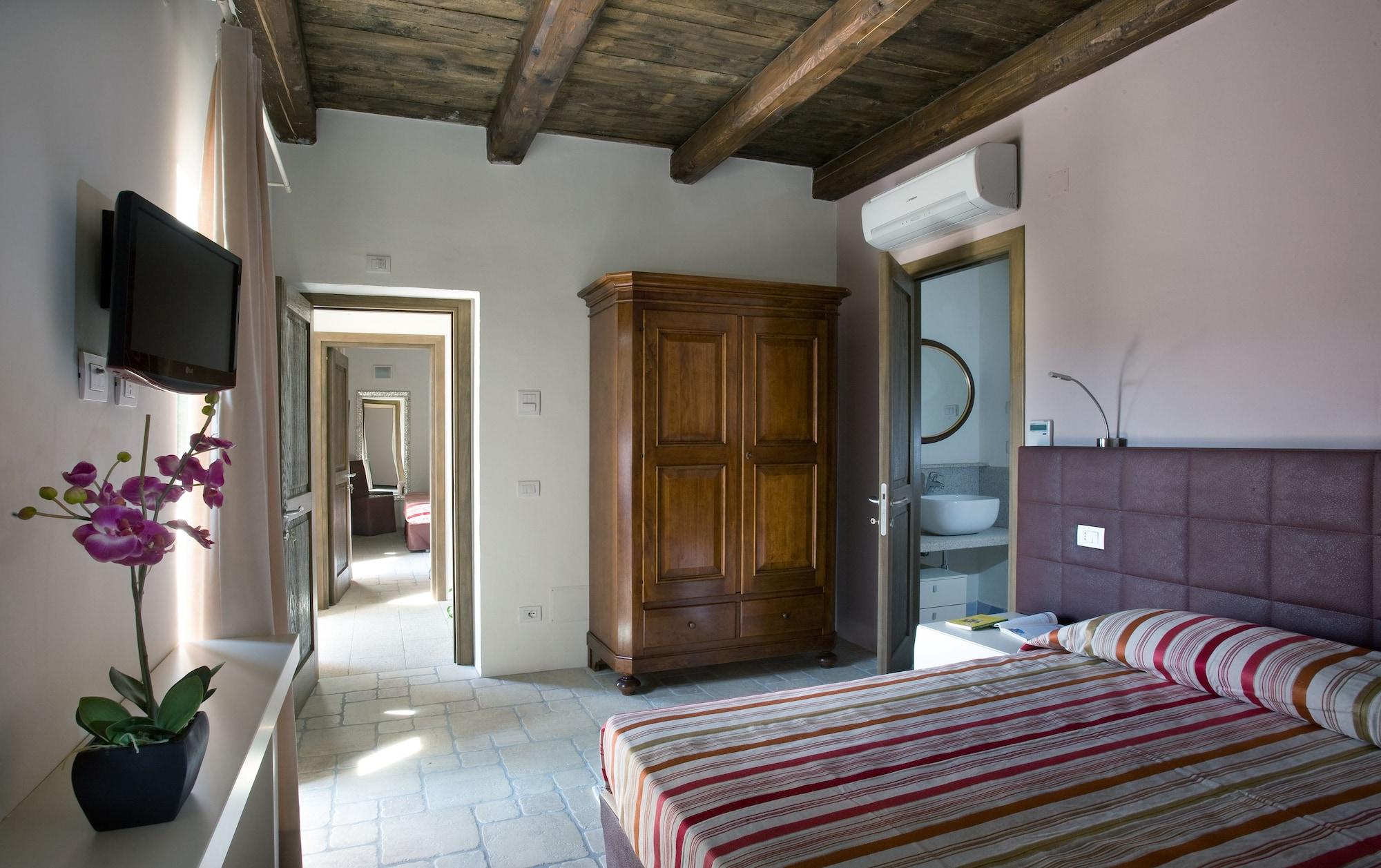 Гостьовий будинок Liscia Country Relais Сант'Антоніо-ді-Галлура Екстер'єр фото
