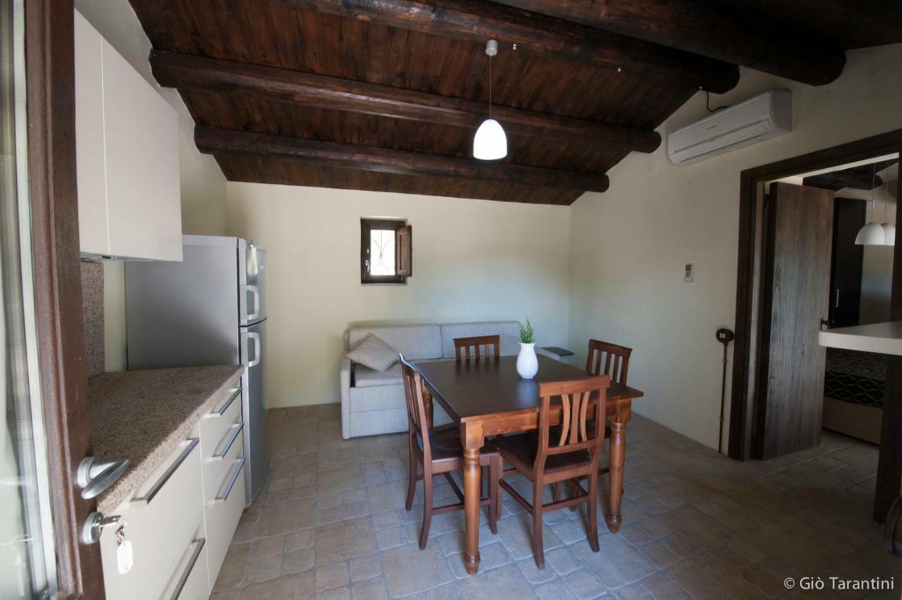 Гостьовий будинок Liscia Country Relais Сант'Антоніо-ді-Галлура Екстер'єр фото